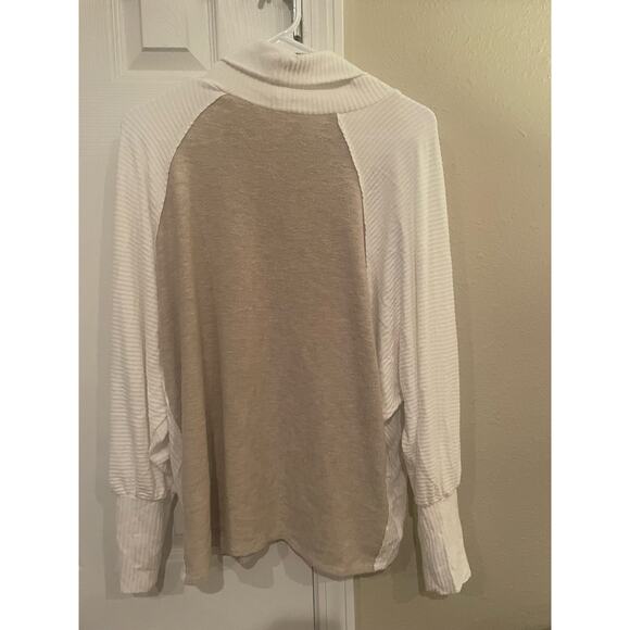 H By Bordeaux Sweater, long Sleeved, Cowl Neck, Size Medium, NWOT, B41 - Picture 2 of 4